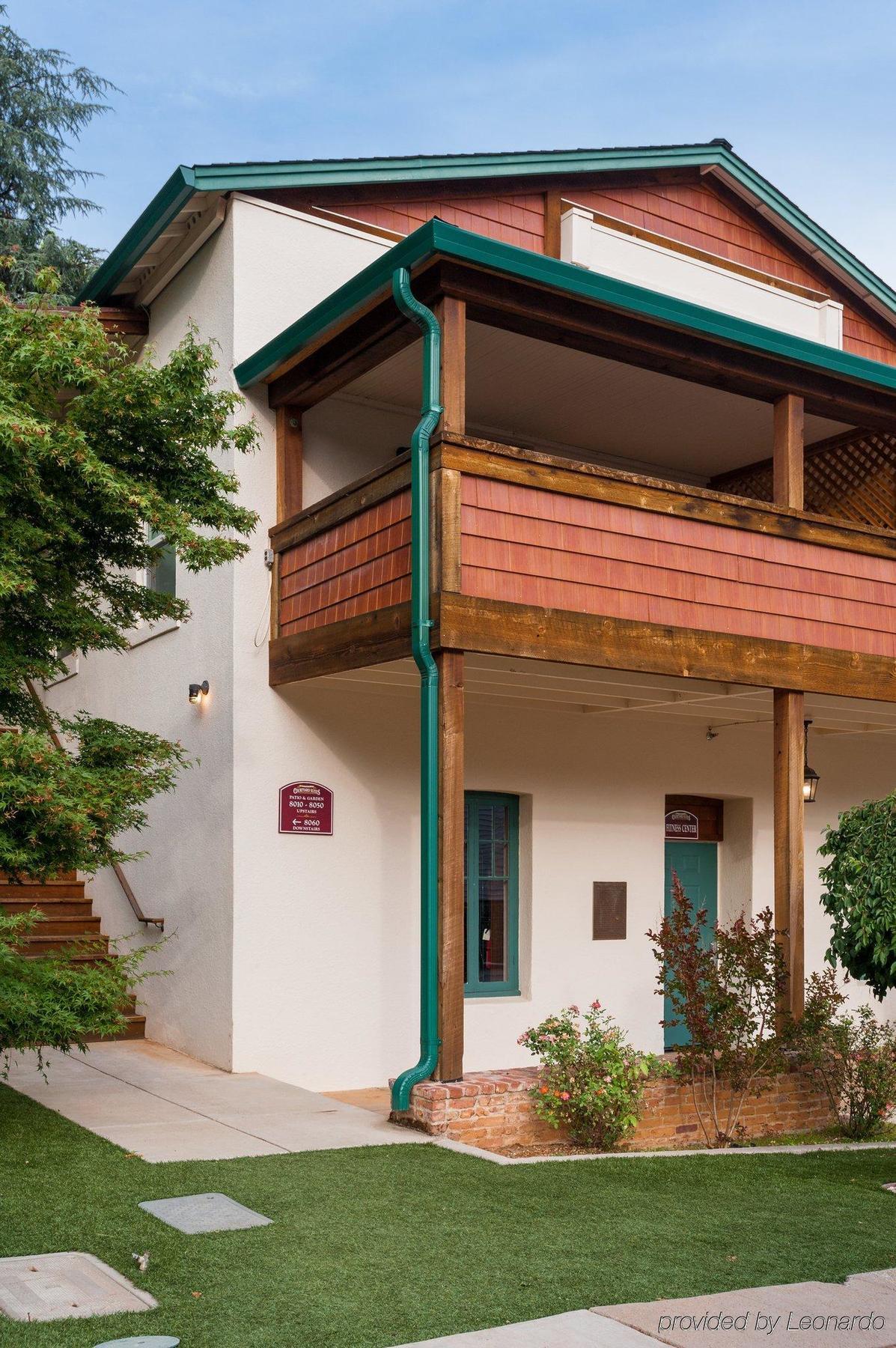 Grass Valley Courtyard Suites Extérieur photo