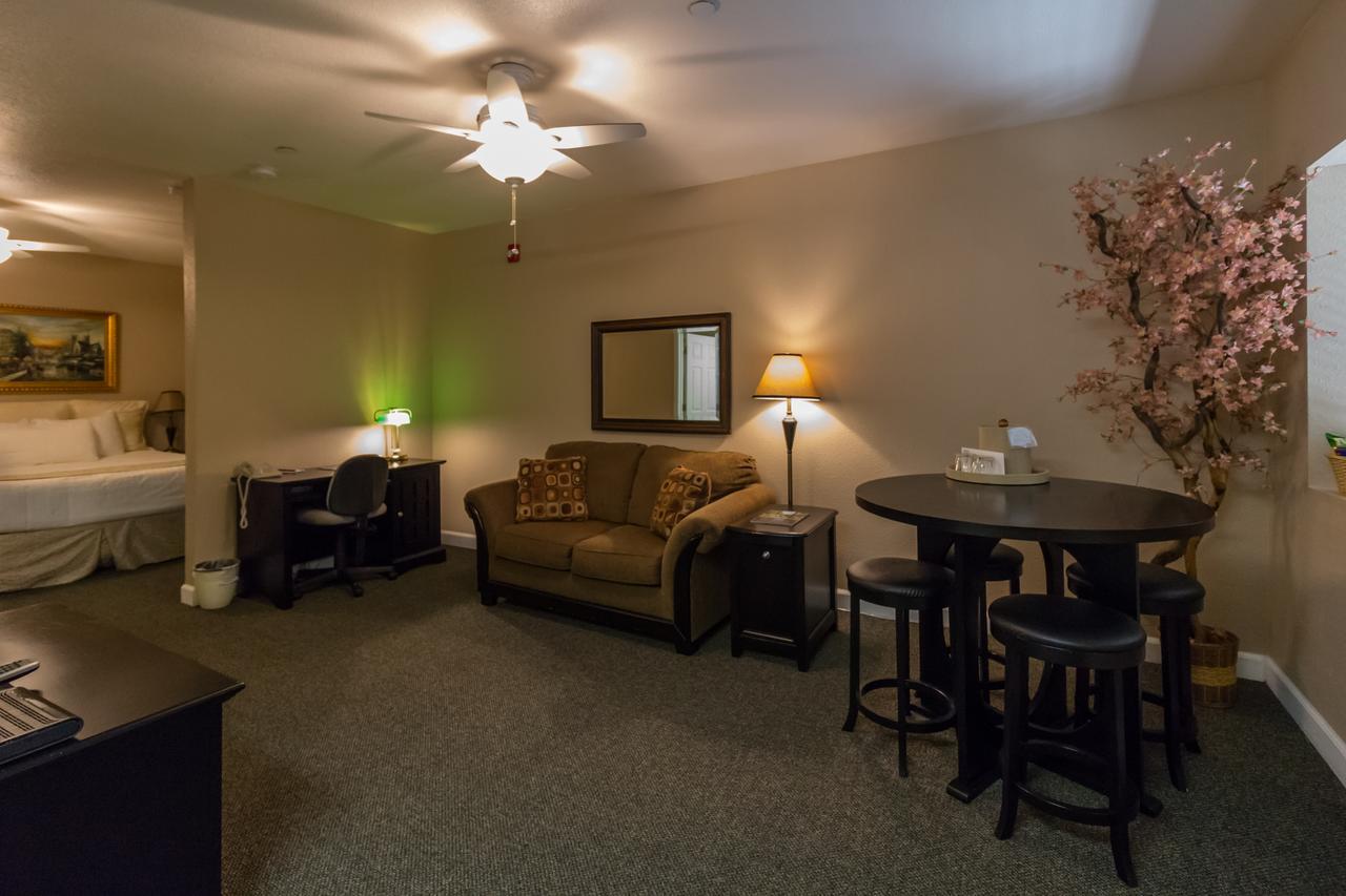 Grass Valley Courtyard Suites Extérieur photo
