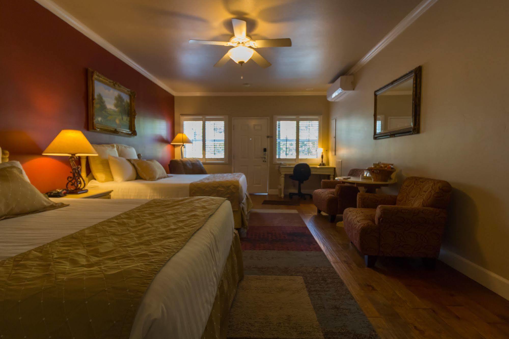 Grass Valley Courtyard Suites Extérieur photo